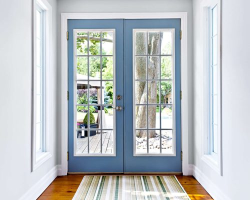 Large_aluminum_alloy_doors_and_windows_factory